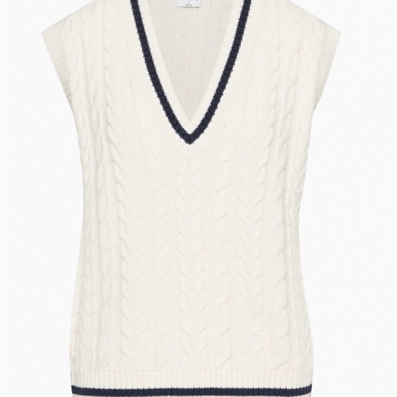 Aritzia Sunday Best Ivory Cable Knit Cardigan
Winston Sweater Vest size small - Picture 3 of 13